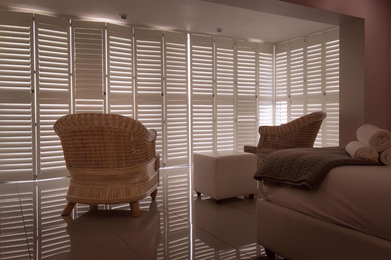 Beach Club Self Catering Apartments Mossel Bay Eksteriør billede