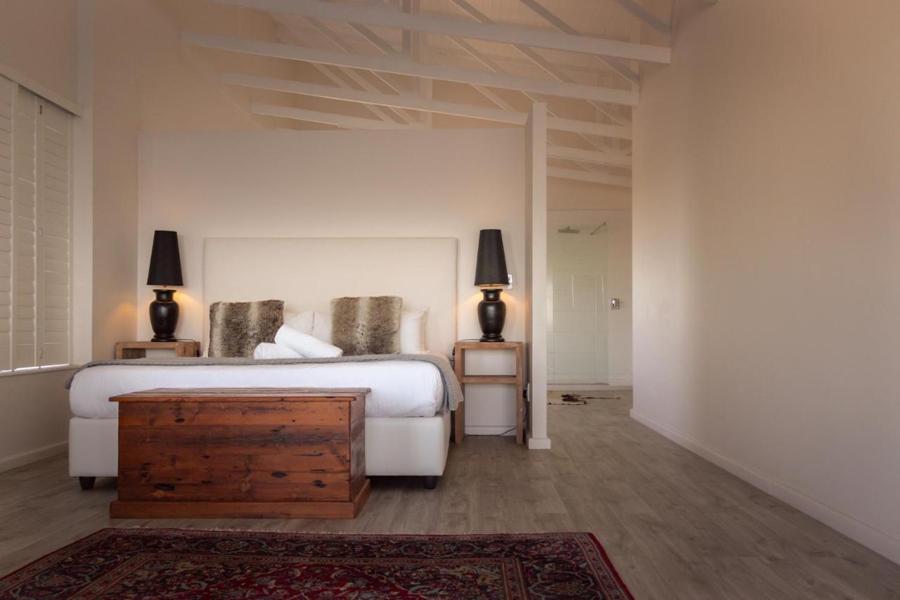 Beach Club Self Catering Apartments Mossel Bay Eksteriør billede
