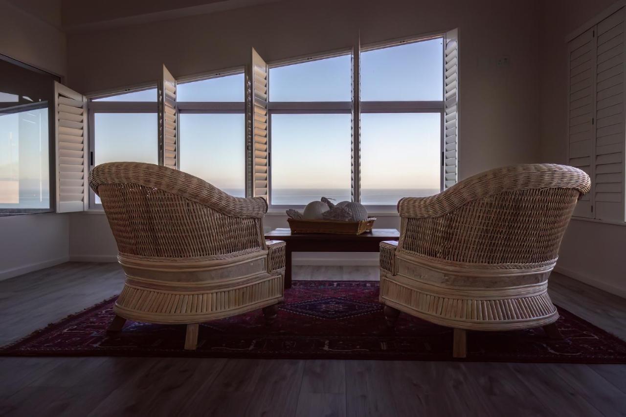 Beach Club Self Catering Apartments Mossel Bay Eksteriør billede