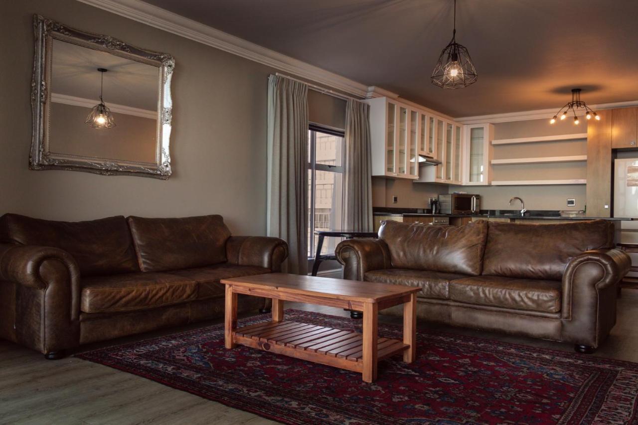 Beach Club Self Catering Apartments Mossel Bay Eksteriør billede