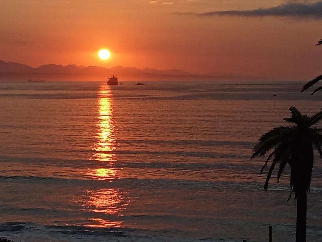 Beach Club Self Catering Apartments Mossel Bay Eksteriør billede