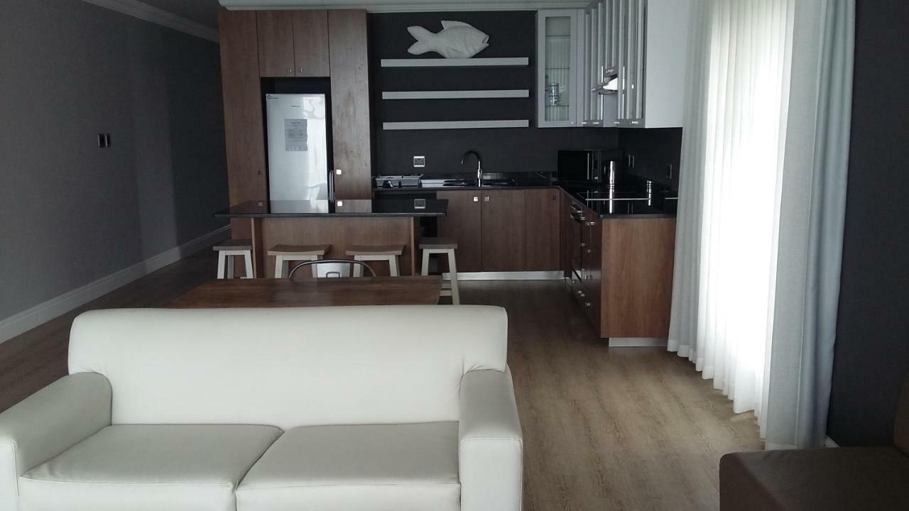 Beach Club Self Catering Apartments Mossel Bay Eksteriør billede